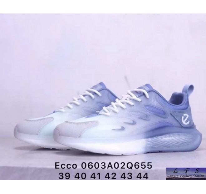 ECCO新款氣墊鞋