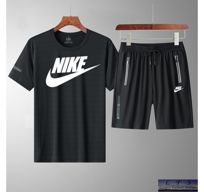 NIKE 短袖運動套裝