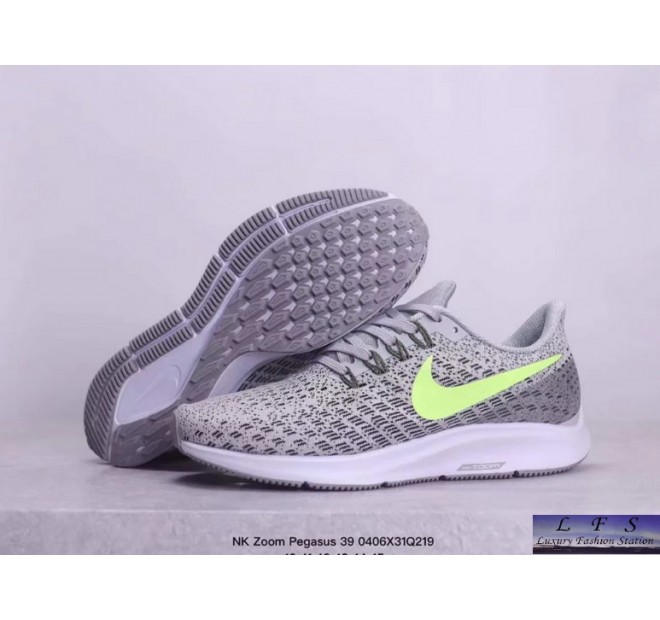 Nike 新款跑步鞋-  36-45 